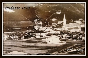 predazzo storica con campanile vecchio cerchiato cornice predazzo blog 300x197 La storia delle campane della chiesa di Predazzo