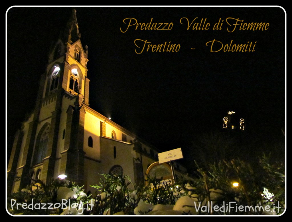 chiesa predazzo con natività illuminata predazzoblog 1024x781 Predazzo, avvisi della Parrocchia dal 16 al 23 dicembre