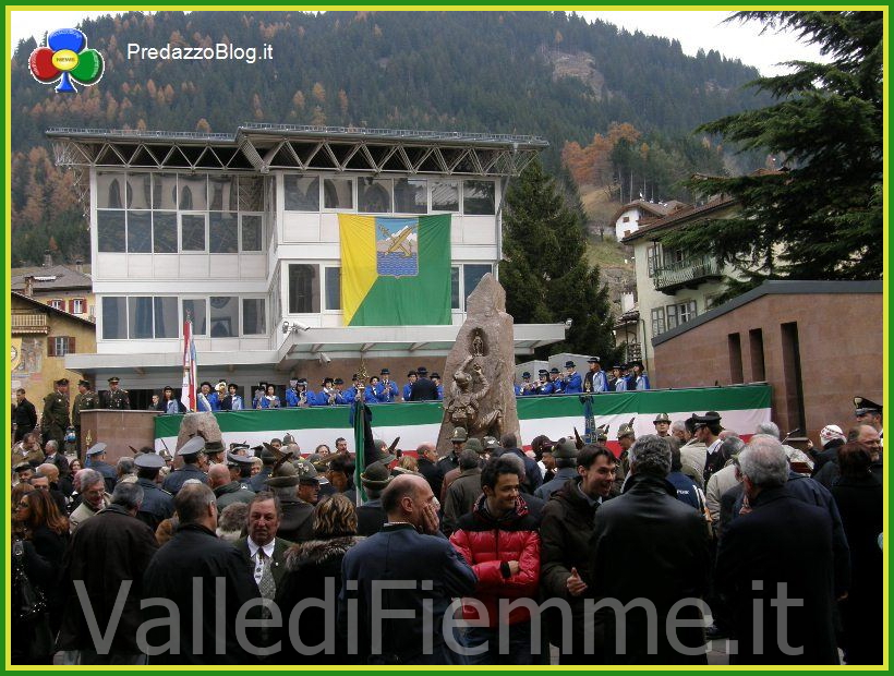 inaugurazione monumento al finanziere predazzo 18   19 maggio Primo Incontro Nazionale di chi ama la Scuola Alpina Guardia di Finanza di Predazzo