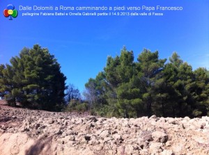 dalla valle di fassa a roma a piedi verso papa francesco12 300x223 dalla valle di fassa a roma a piedi verso papa francesco12