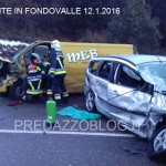 incidente fondovalle panchià 12.1.2016 predazzoblog12 150x150 Pauroso incidente a Mezzavalle, auto nellAvisio