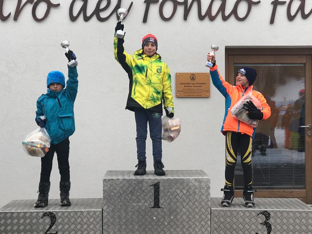 podio salto u10 SALTO e COMBINATA Il team u14 Trentino vince il tricolore 