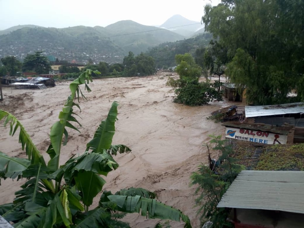 alluvione uvira 2020 1024x768 Suor Delia: A Uvira, morti e rovine per l’esondazione del torrente Mulongwe