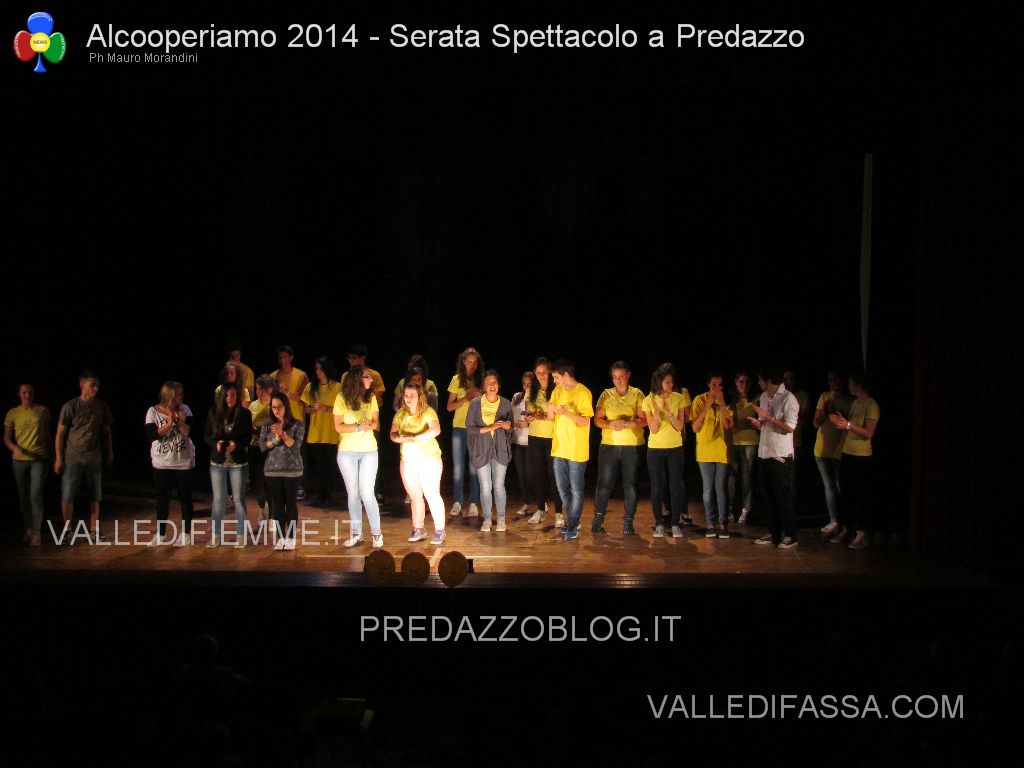 Alcooperiamo 2014 serata a Predazzo11 Alcolismo! Lettera aperta degli insegnanti allAmministrazione Comunale di Predazzo