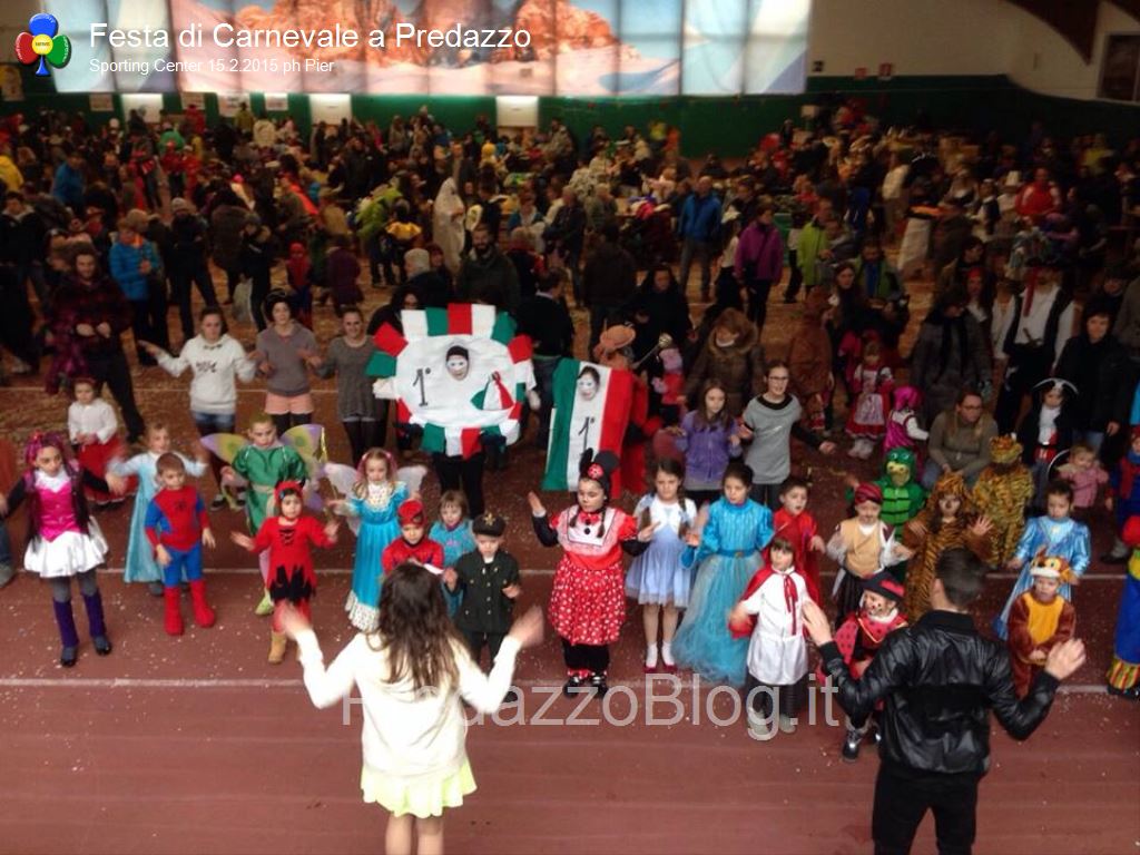predazzo carnevale 2015 sporting center1 Predazzo, successo per il Carnevale dei Bambini allo Sporting Center