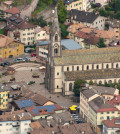 piazza municipio e chiesa predazzo