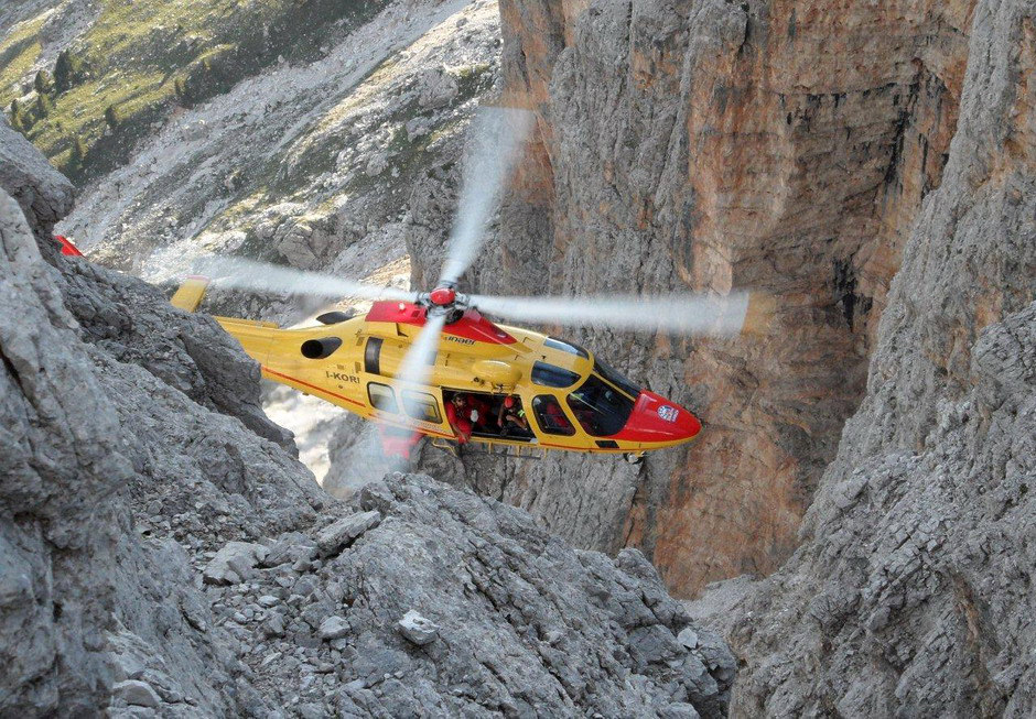 dolomiti emergency helycopters Le tariffe dellelisoccorso in montagna