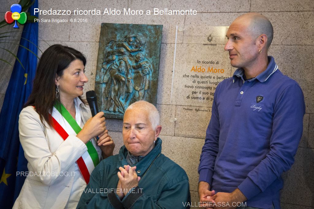 predazzo ricorda aldo moro bellamonte 6.8.16 ph sara brigadoi1 Bellamonte, intitolata ad Aldo Moro la Sala Conferenze 