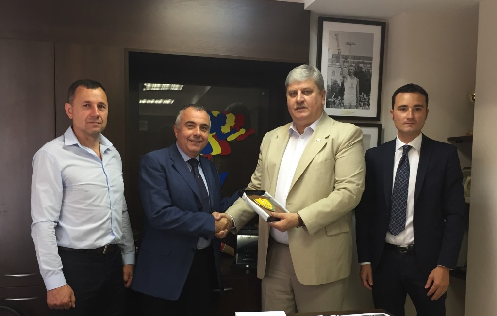 Incontro con Presidente Federazione moldava atletica leggera Anatol Balan 1024x652 Le relazioni fra Italia e Repubblica Moldova passano anche da Predazzo