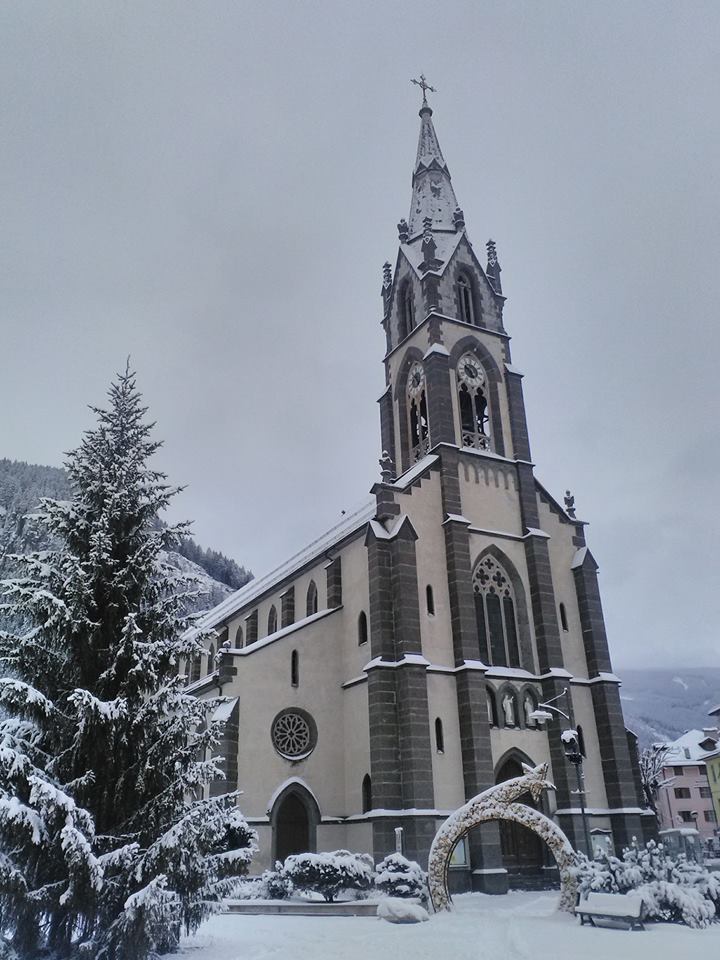 chiesa predazzo neve edda vanzo Avvisi Parrocchia 20   27 gennaio   Giornalino Camminiamo Insieme