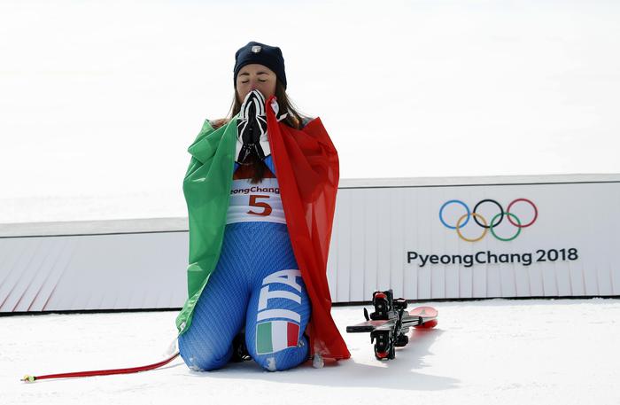 sofia goggia olimpiadi Red Bull 400 con Sofia Goggia sul Trampolino Olimpico di Predazzo 